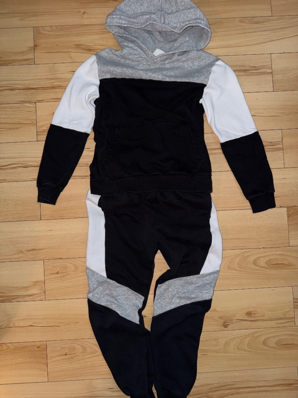 Sweatsuit